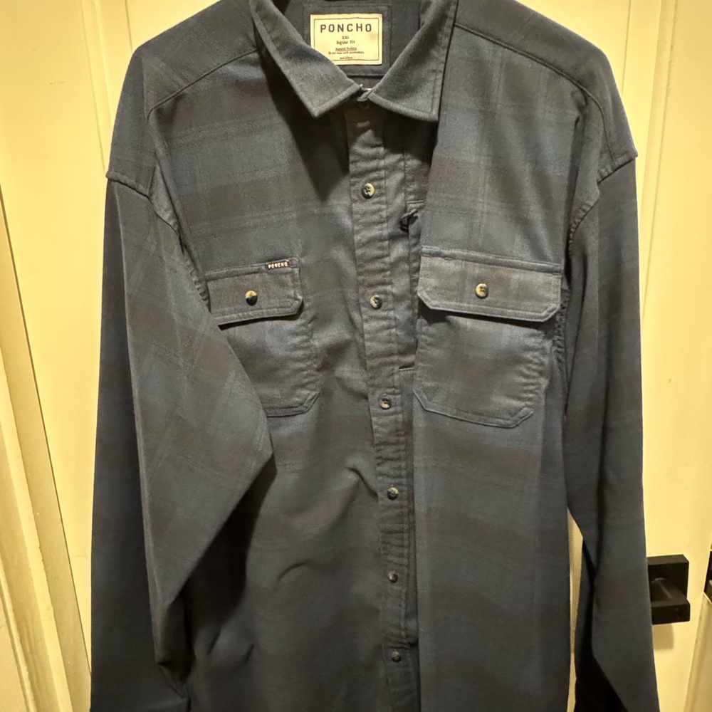 Men's Blue Plaid Flannel Shirt